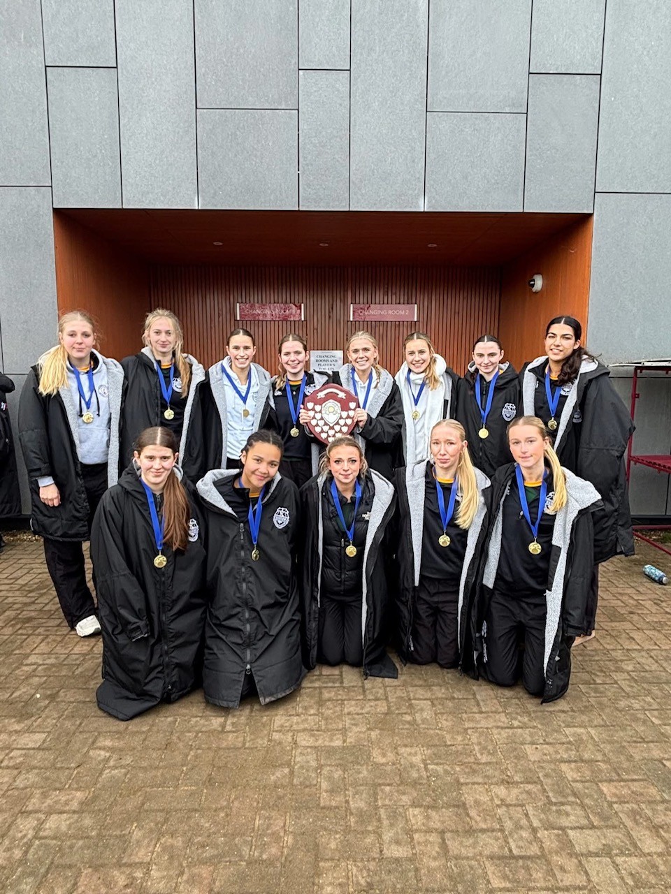 1st VII Netballers Rocket to National Finals