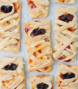 Mummy Pizzas