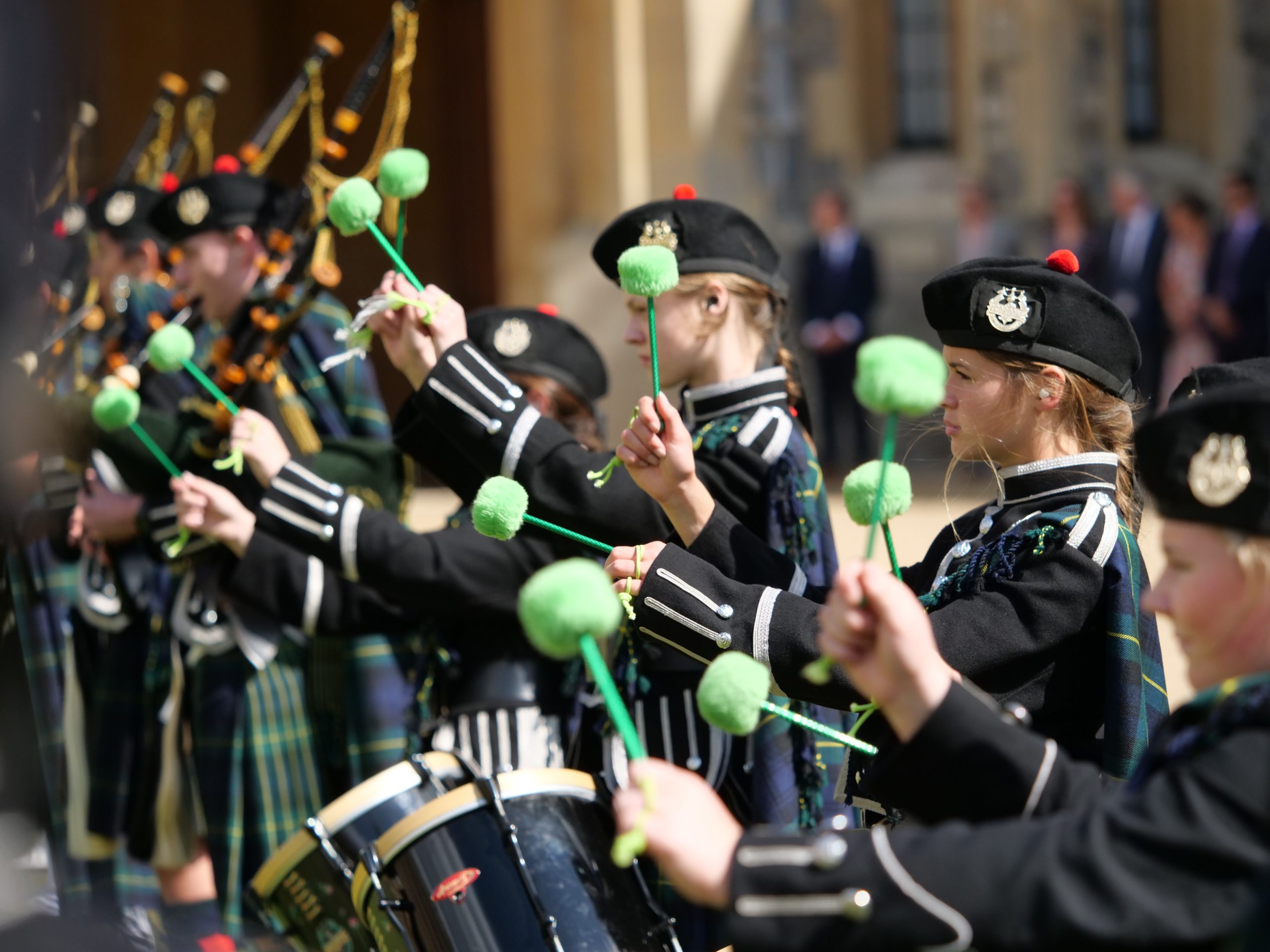 Plug your Club: Pipes and Drums
